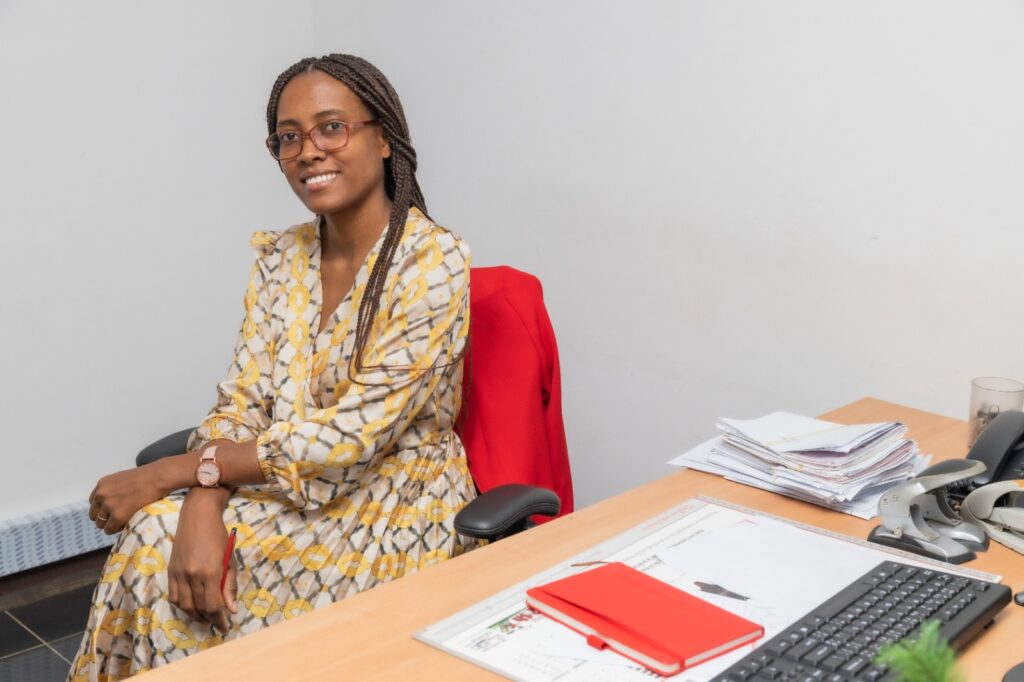 Chef de Département de Contrôle Permanent - Miriam Carvalho